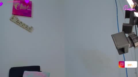 Snapshot of brandy_brow chatting on 14, 1, 2026 brandy Independent model online show from 14, 1, 2026