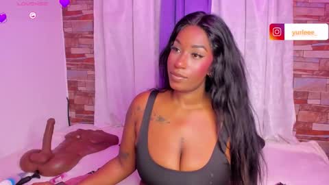 Snapshot of brandy_brow chatting on 4, 3, 2026 brandy Independent model online show from 4, 3, 2026