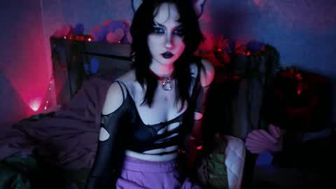 Snapshot of brandy_queen chatting on 11, 2, 2026 Aurorabut ur dad just calls me Rory online show from 11, 2, 2026