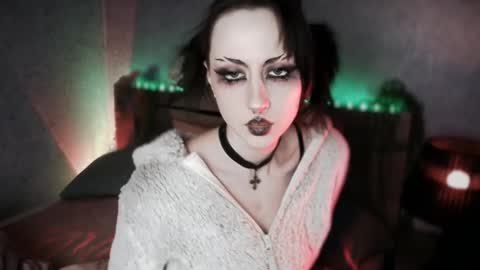 Snapshot of brandy_queen chatting on 21, 2, 2026 Aurorabut ur dad just calls me Rory online show from 21, 2, 2026