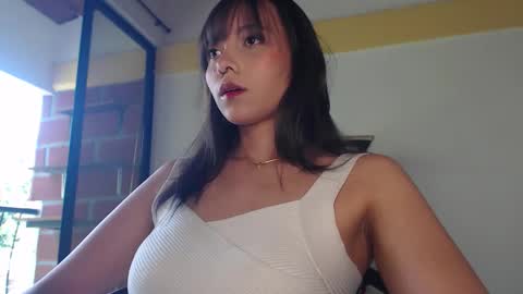 breakfastwithtiffanys online show from 19, 11, 2025