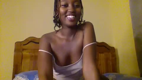 Snapshot of breezykan123 chatting on 17, 12, 2025 breelia online show from 17, 12, 2025