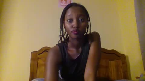 Snapshot of breezykan123 chatting on 21, 12, 2025 breelia online show from 21, 12, 2025