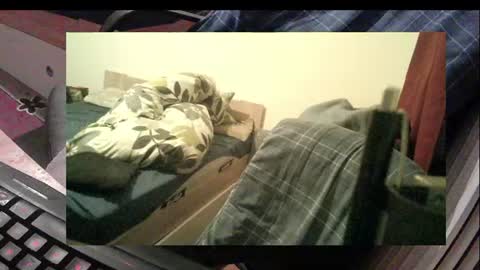 Snapshot of bremer64 chatting on 12, 6, 2026 bremer64 online show from 12, 6, 2026