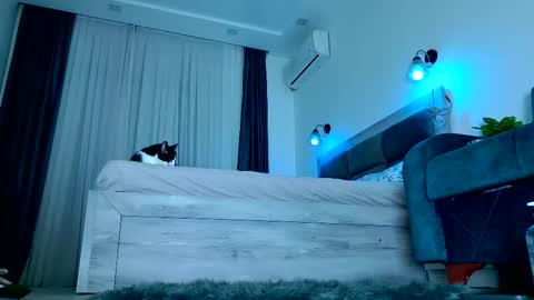 Brenda online show from 13, 12, 2025