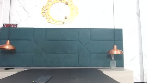 BRENDA VELASQUEZ online show from 21, 12, 2025