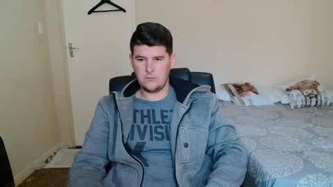 Snapshot of brendansexyboy098754 chatting on 15, 6, 2026 ask me lol online show from 15, 6, 2026