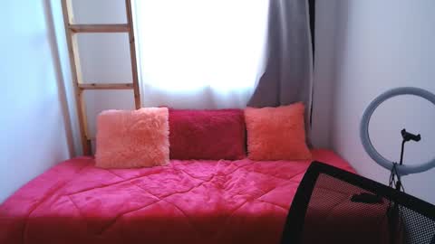 brendasantos_77 online show from 2, 10, 2025