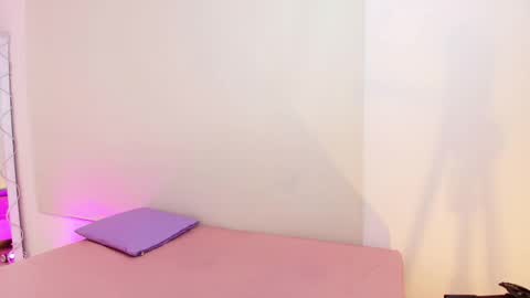 BRENDDA  online show from 27, 2, 2025