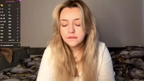 Mia   online show from 23, 4, 2026