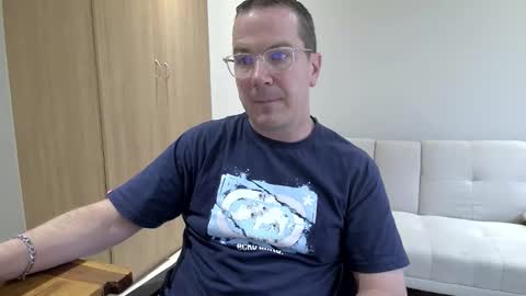 Brett online show from 8, 2, 2026