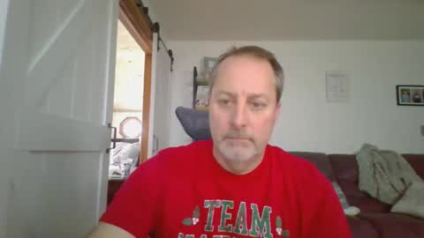 Snapshot of brettsky chatting on 14, 12, 2025 hey online show from 14, 12, 2025