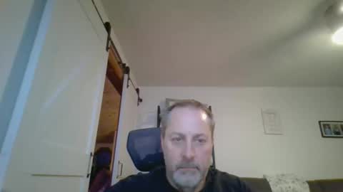 Snapshot of brettsky chatting on 6, 2, 2026 hey online show from 6, 2, 2026