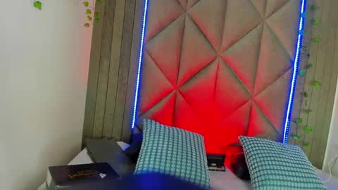 B R I A  online show from 21, 5, 2026