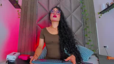 B R I A  online show from 6, 6, 2026