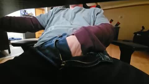 brian7891012 online show from 10, 1, 2025