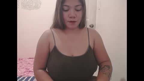 Snapshot of briana_lovexx chatting on 4, 12, 2025 Briana online show from 4, 12, 2025