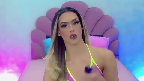 Snapshot of briana_sex32 chatting on 22, 1, 2025 BRIANA online show from 22, 1, 2025