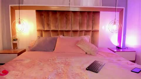  Briana  online show from 28, 4, 2026