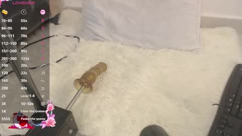      online show from 21, 11, 2025