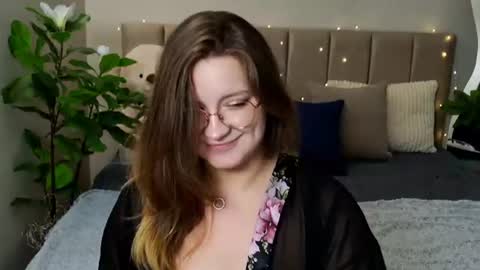 briarwynn online show from 30, 7, 2026