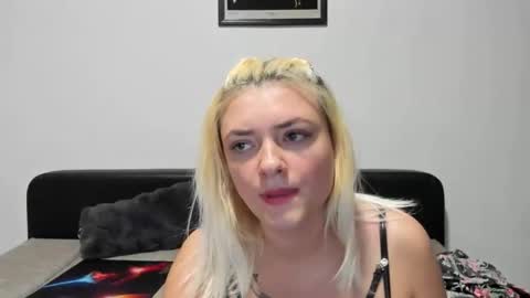 BriaShine online show from 21, 11, 2025