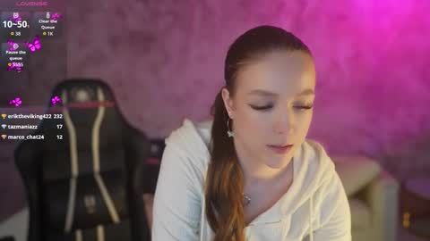 Diamonds Girls online show from 12, 2, 2026