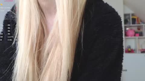 Vi. online show from 9, 3, 2025