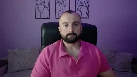 brindlefly69 online show from 28, 4, 2026