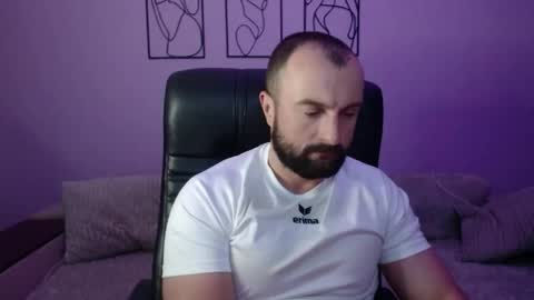 brindlefly69 online show from 4, 6, 2026