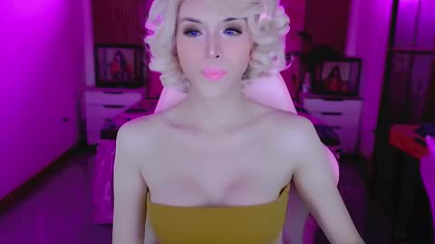 Snapshot of brionatop chatting on 20, 10, 2025 brionatop online show from 20, 10, 2025