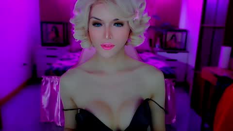 Snapshot of brionatop chatting on 27, 10, 2025 brionatop online show from 27, 10, 2025