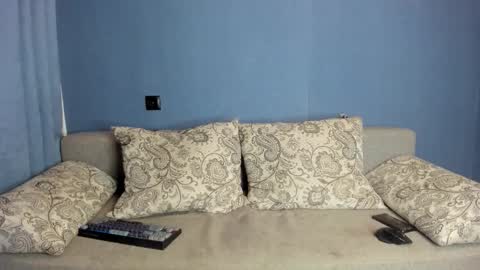 bristlebback online show from 2, 10, 2025