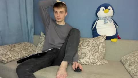 bristlebback online show from 26, 4, 2026