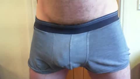 brit_dadbod online show from 17, 1, 2025