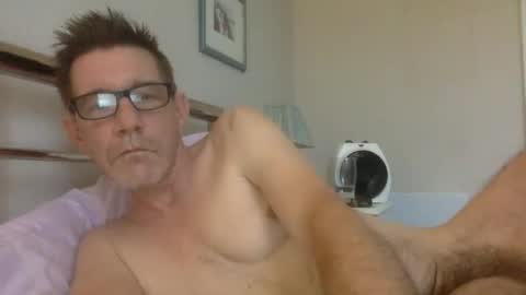 Snapshot of brital100 chatting on 4, 2, 2025 brital100 online show from 4, 2, 2025