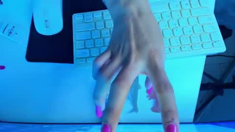 B R I T A N N Y online show from 28, 7, 2026