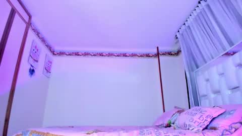 Emily online show from 1, 2, 2025