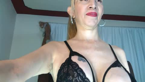 brithany hunt online show from 2, 8, 2026