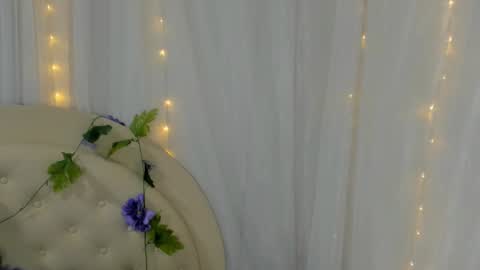 Brithany Rousee online show from 30, 12, 2024