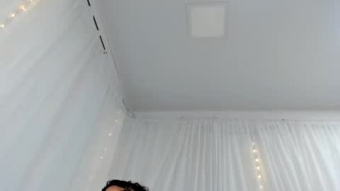 Brithany Rousee online show from 25, 1, 2025