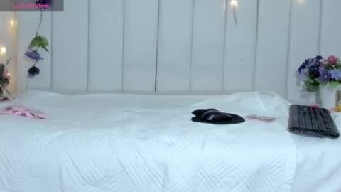 Brithany Rousee online show from 5, 3, 2025