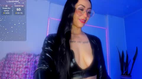 Snapshot of brithanygate chatting on 3, 10, 2025 Brithany online show from 3, 10, 2025