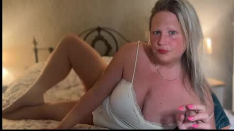 British Bella online show from 28, 4, 2026