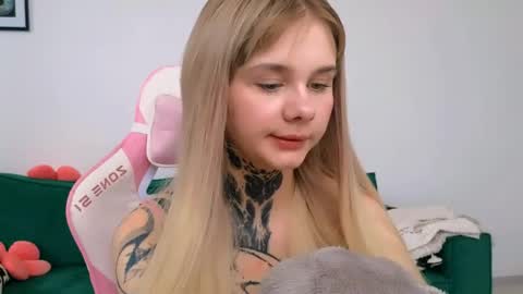 Britney online show from 26, 4, 2026