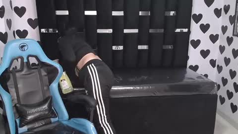 Snapshot of britney_sub chatting on 30, 1, 2025 Britney online show from 30, 1, 2025