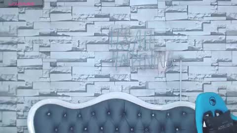 Snapshot of britney_sub chatting on 8, 2, 2025 Britney online show from 8, 2, 2025