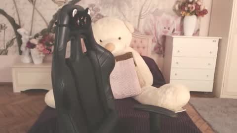 britneybarker online show from 12, 2, 2026