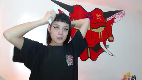 maru miaw   Please help me to reach 100 thumbs up online show from 31, 12, 2024