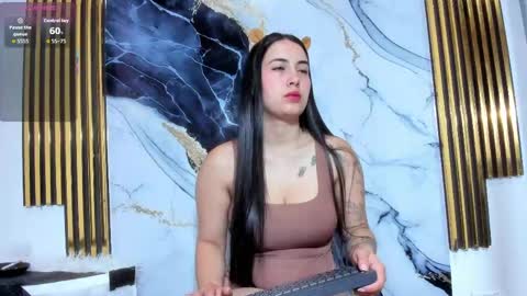 brittanyy20 online show from 22, 4, 2026